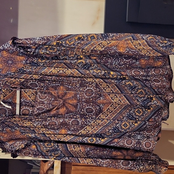 Free People Little Runaway Geometric Medallion Print Top. - Picture 3 of 4